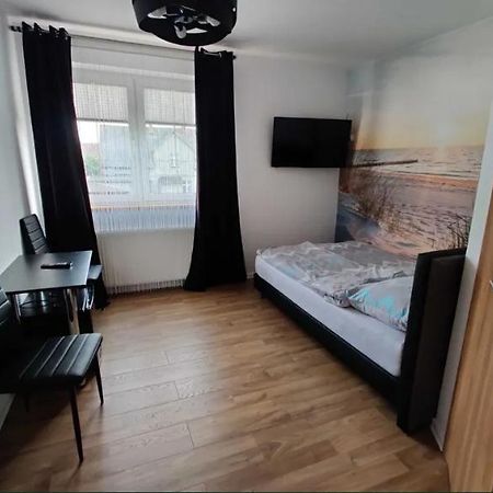 Pokoje Goscinne Alicja Woronko Władysławowo Exterior foto
